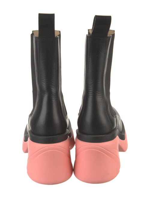 Bottega Veneta Leather Chelsea Boots