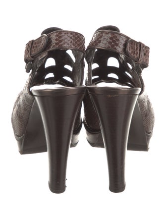 Bottega Veneta Snakeskin Printed Slingback Pumps