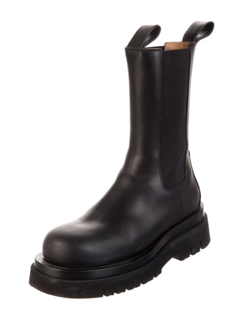Bottega Veneta Leather Chelsea Boots