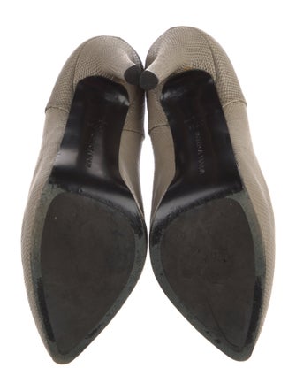 Bottega Veneta Leather Pumps