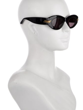 Bottega Veneta Cat-Eye Tinted Sunglasses