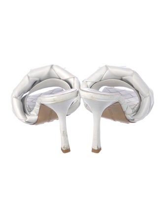 Bottega Veneta Intrecciato Weave Leather Slides