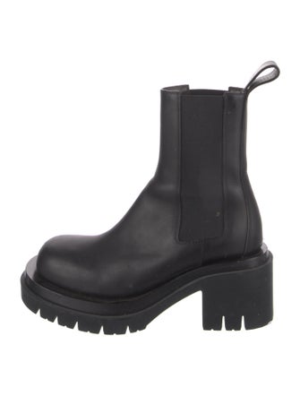Bottega Veneta Leather Chelsea Boots