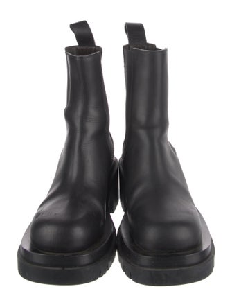 Bottega Veneta Leather Chelsea Boots