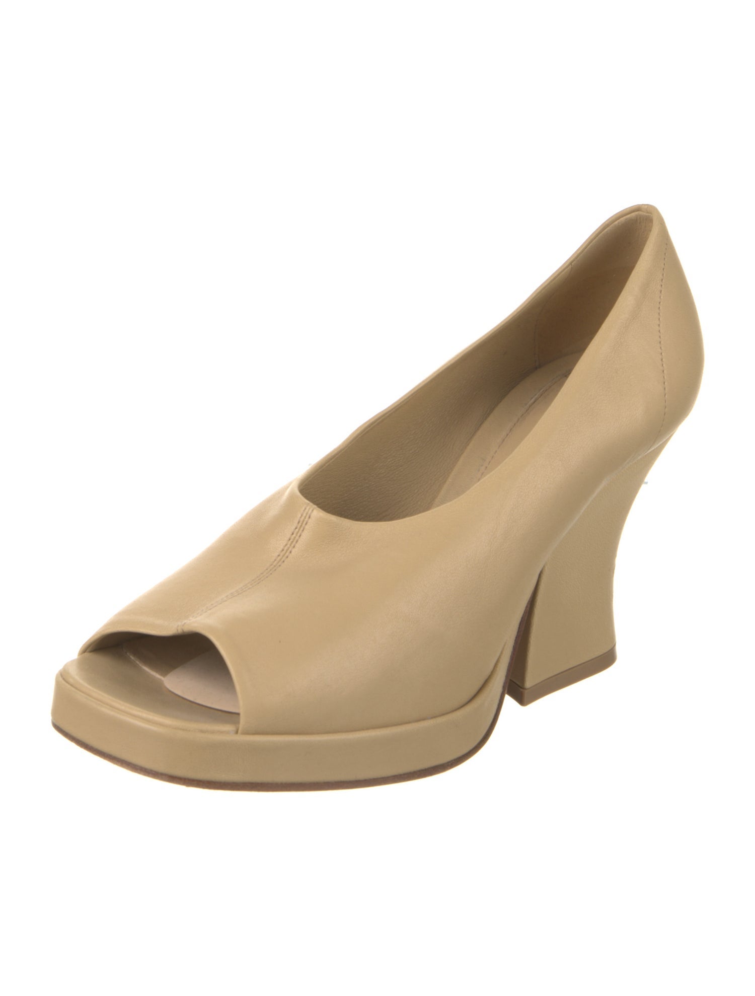 Bottega Veneta Leather Pumps