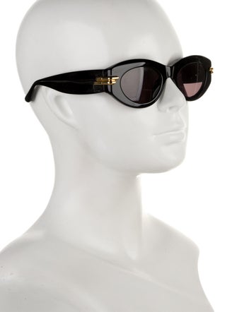 Bottega Veneta Cat-Eye Tinted Sunglasses