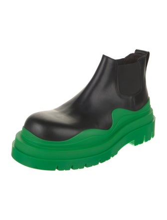 Bottega Veneta Leather Chelsea Boots