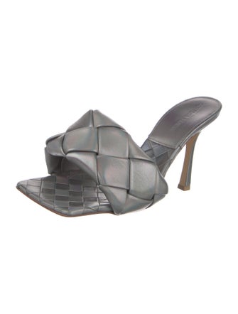 Bottega Veneta Intrecciato Weave Leather Slides