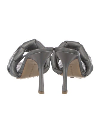 Bottega Veneta Intrecciato Weave Leather Slides