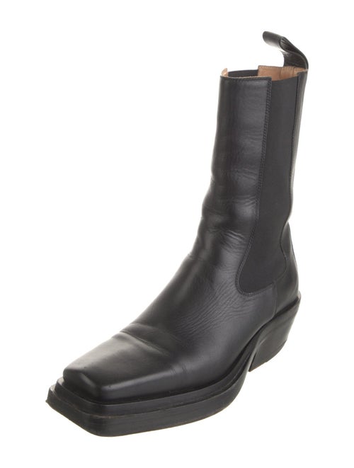 Bottega Veneta Leather Chelsea Boots