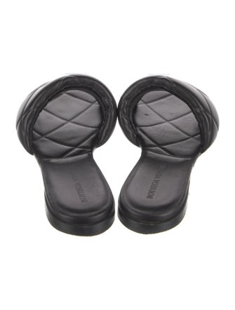 Bottega Veneta Quilted Pattern Leather Flats