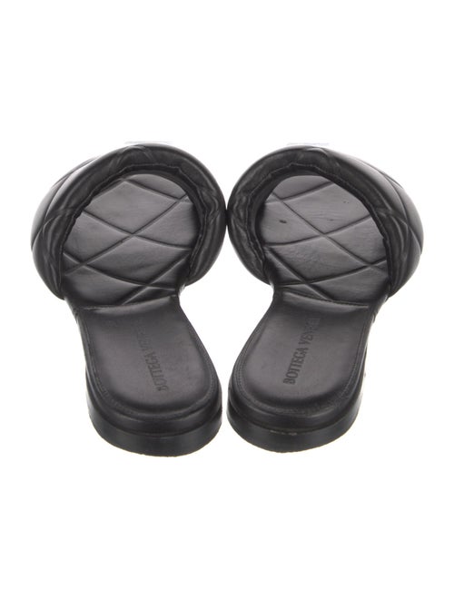 Bottega Veneta Quilted Pattern Leather Flats