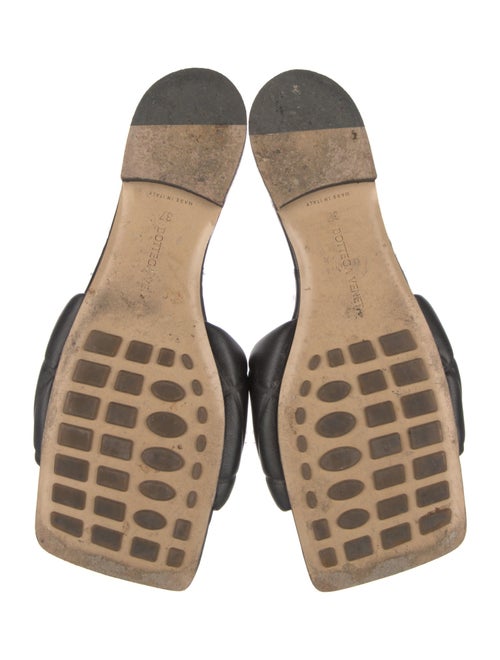 Bottega Veneta Quilted Pattern Leather Flats
