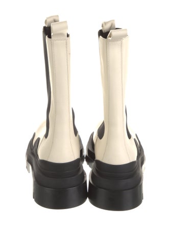 Bottega Veneta Leather Chelsea Boots