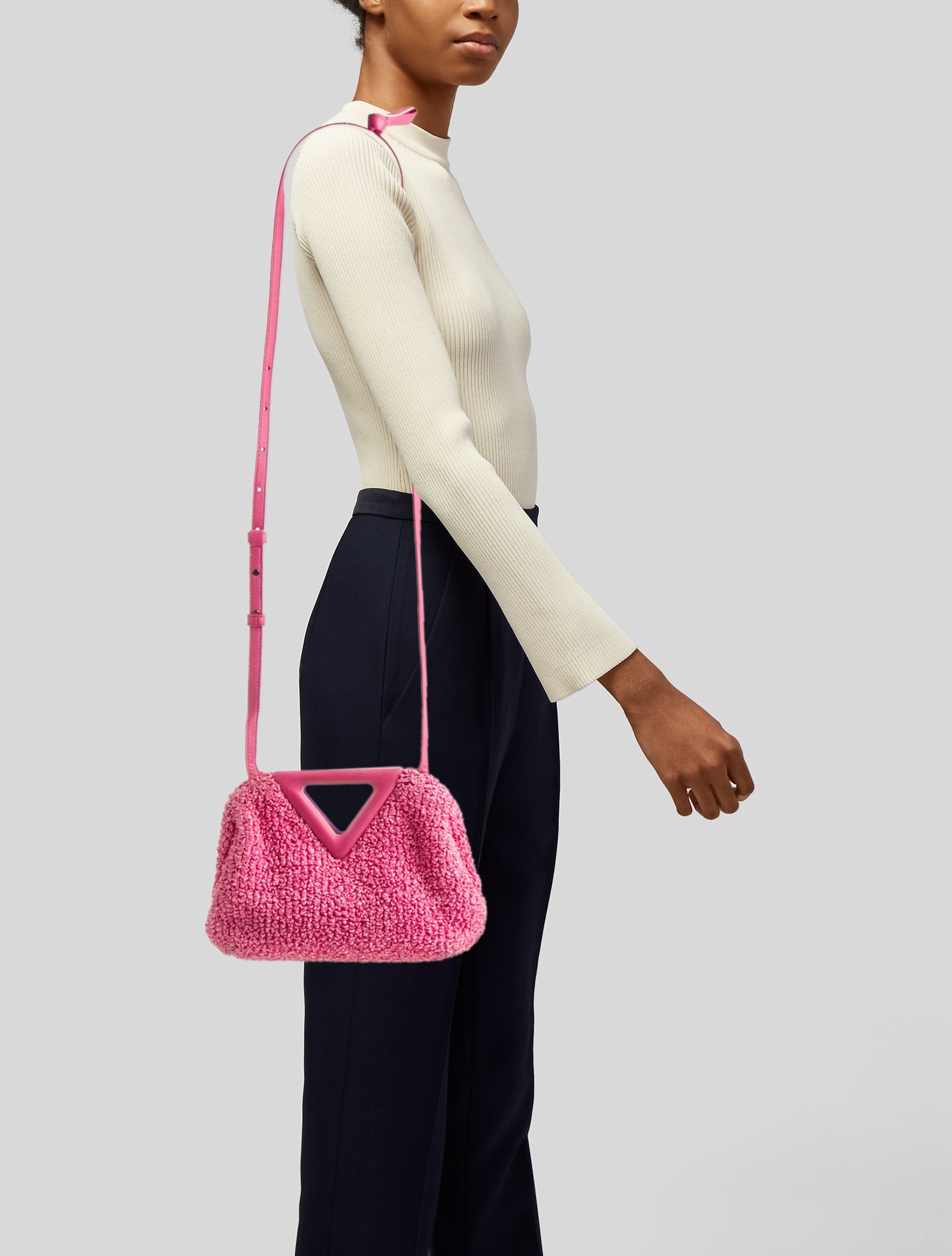 Bottega Veneta Raffia Point