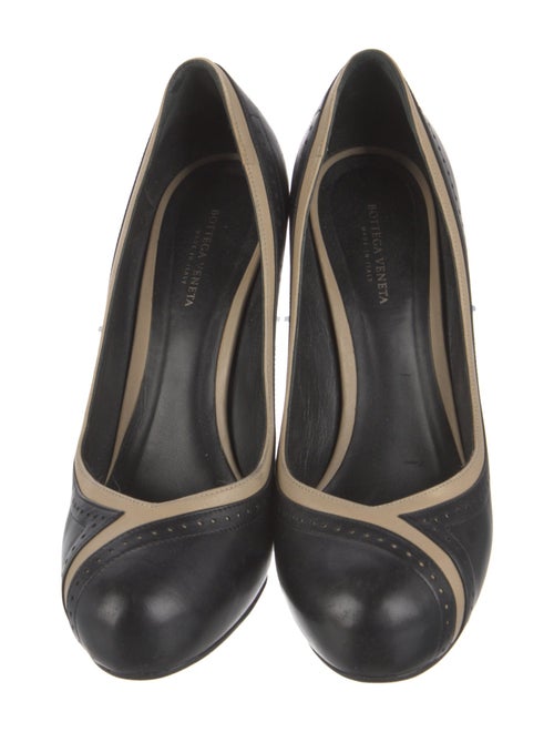 Bottega Veneta Leather Pumps