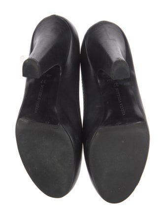 Bottega Veneta Leather Pumps