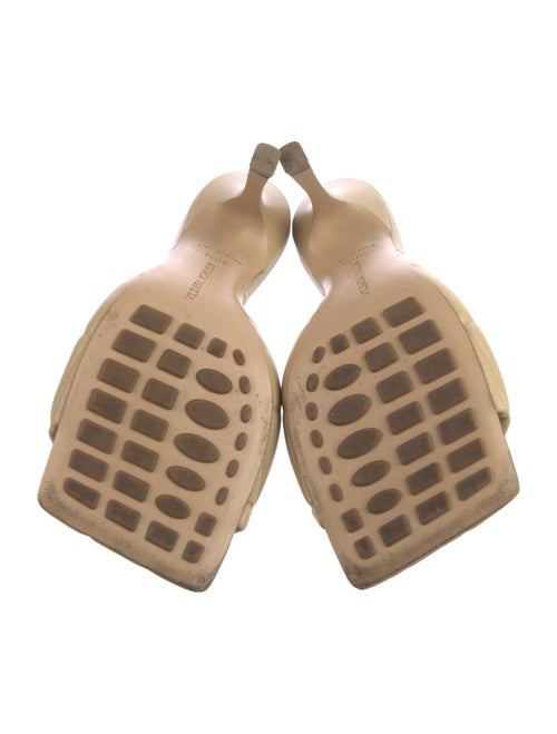 Bottega Veneta Quilted Pattern Leather Slides