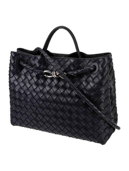 Bottega Veneta Intrecciato Andiamo Medium