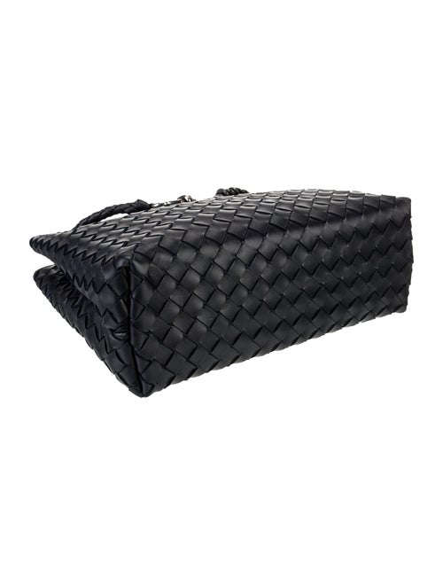 Bottega Veneta Intrecciato Andiamo Medium