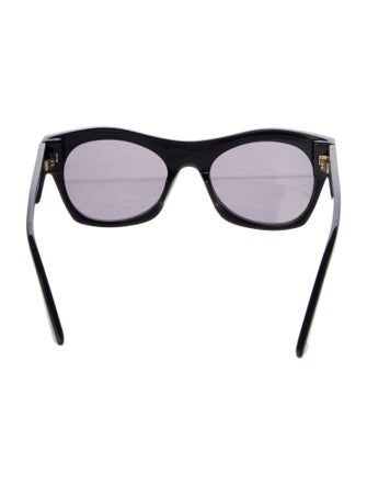 Bottega Veneta Oversize Tinted Sunglasses