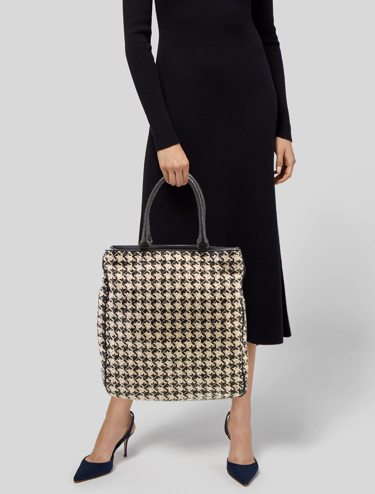 Bottega Veneta Intrecciato Top Handle Bag