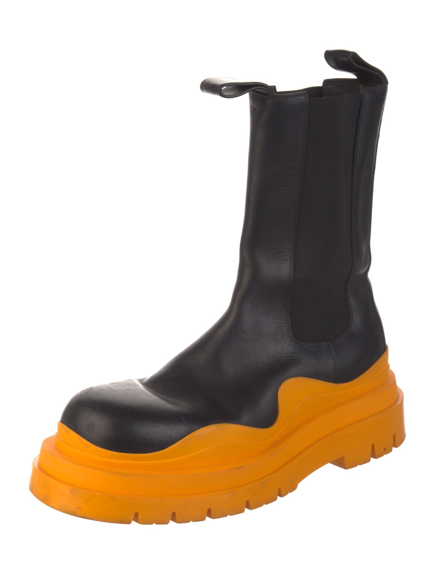 Bottega Veneta Leather Chelsea Boots