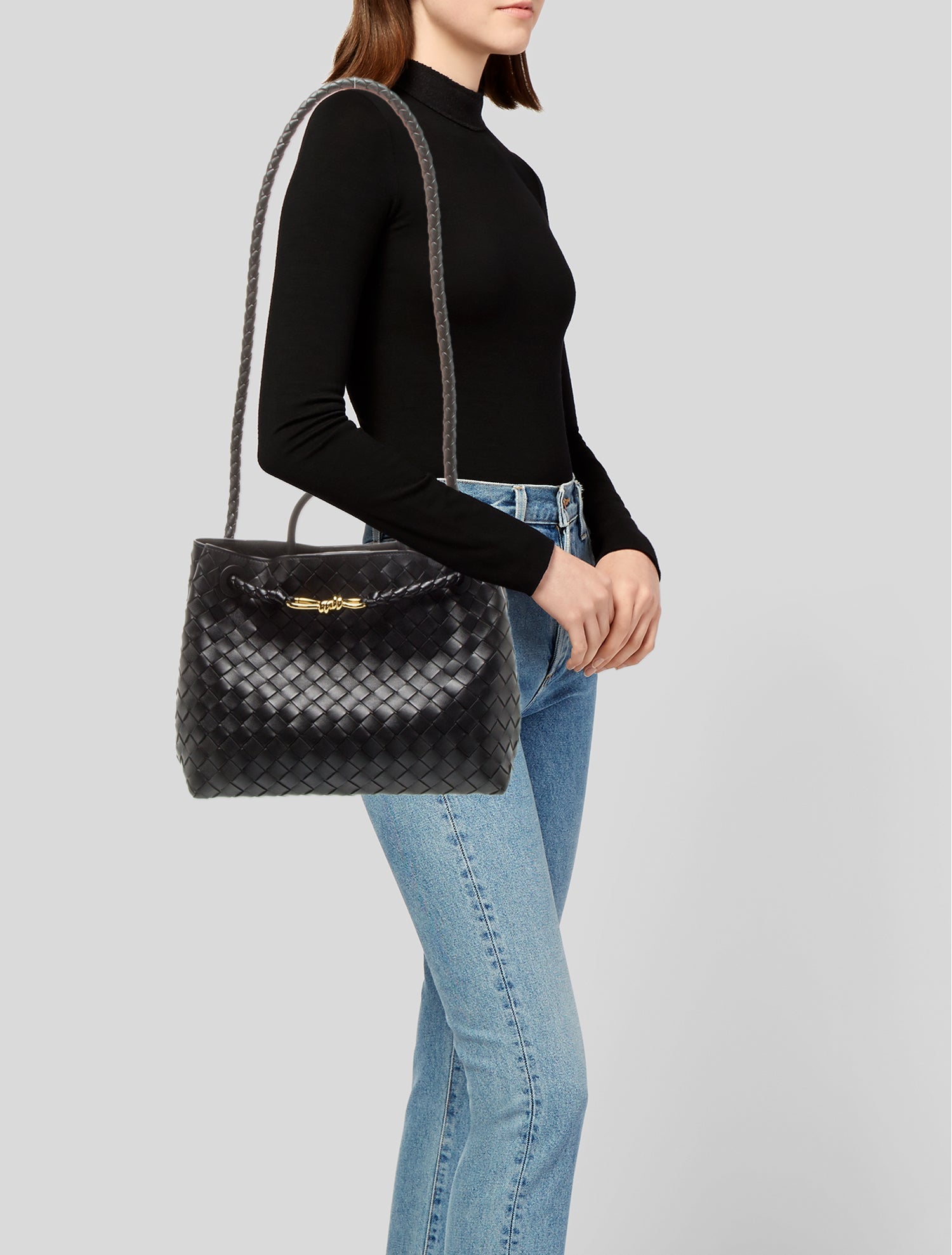 Bottega Veneta Intrecciato Andiamo Medium w/ Tags