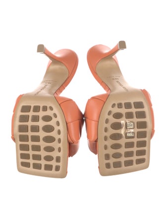 Bottega Veneta Intrecciato Weave Leather Slides