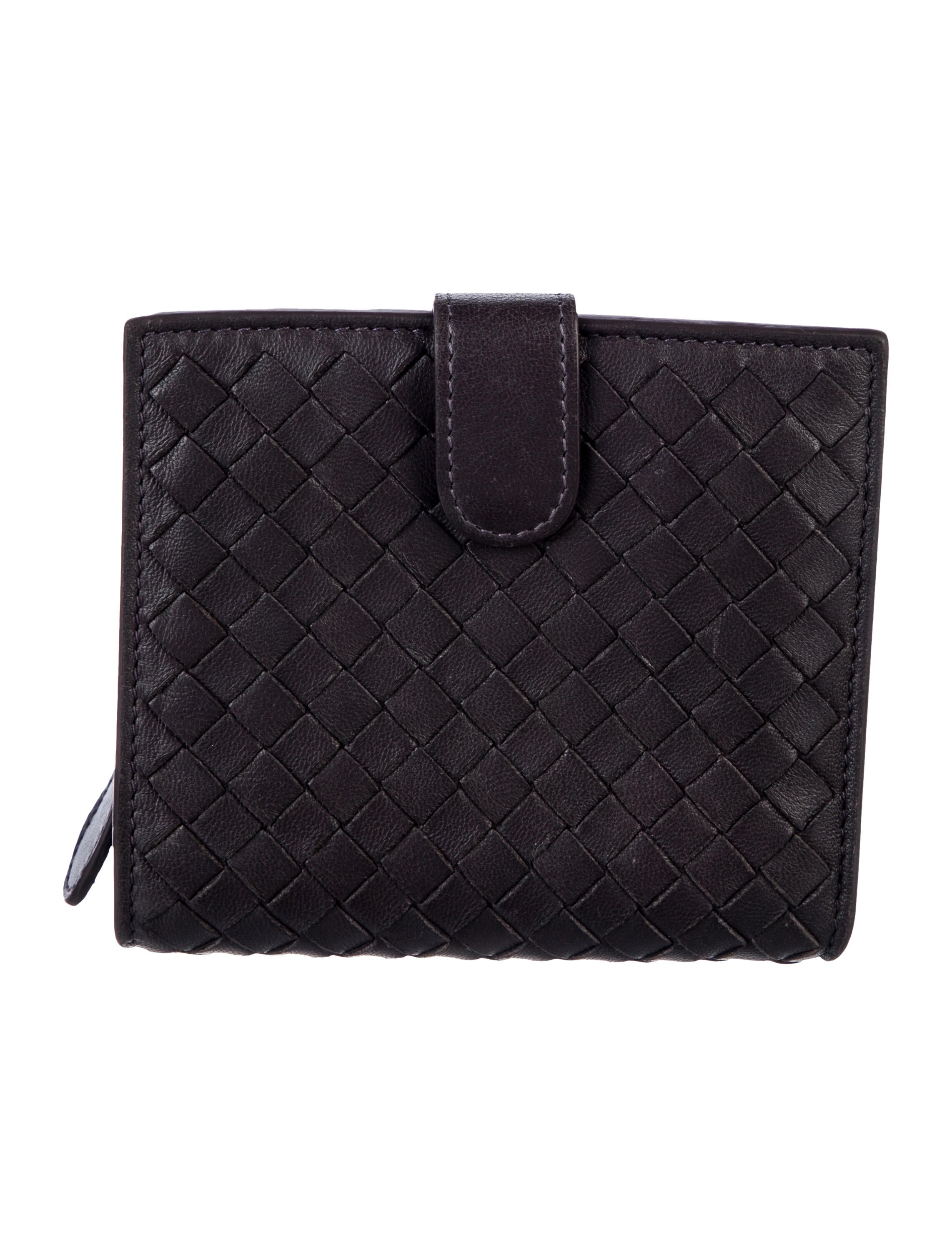 Bottega Veneta Bifold French Compact Intrecciato Weave Compact Wallet