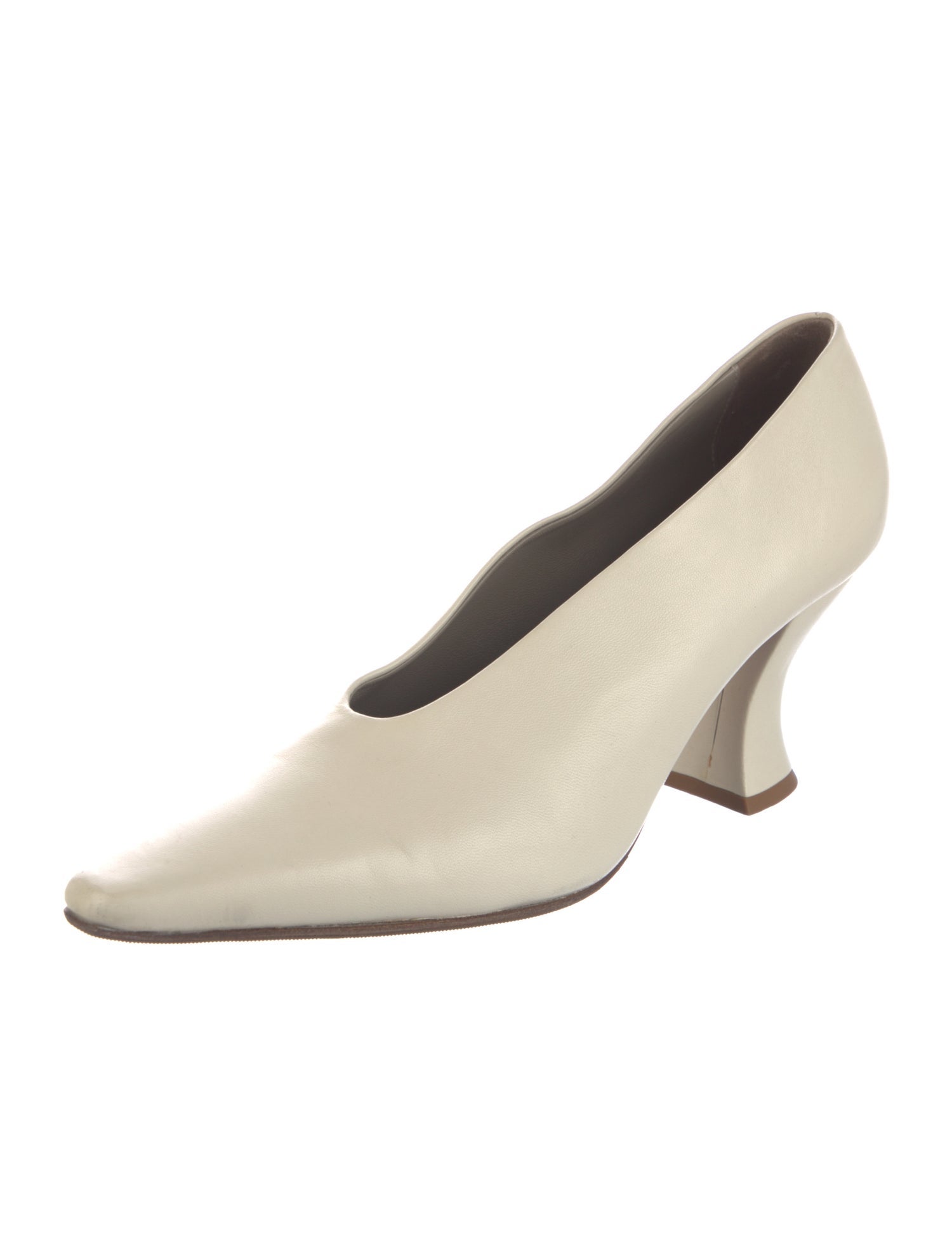 Bottega Veneta Leather Pumps