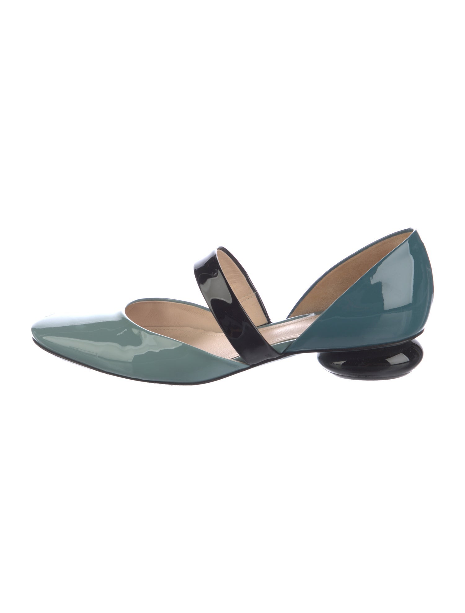 Bottega Veneta Patent Leather D'Orsay Pumps