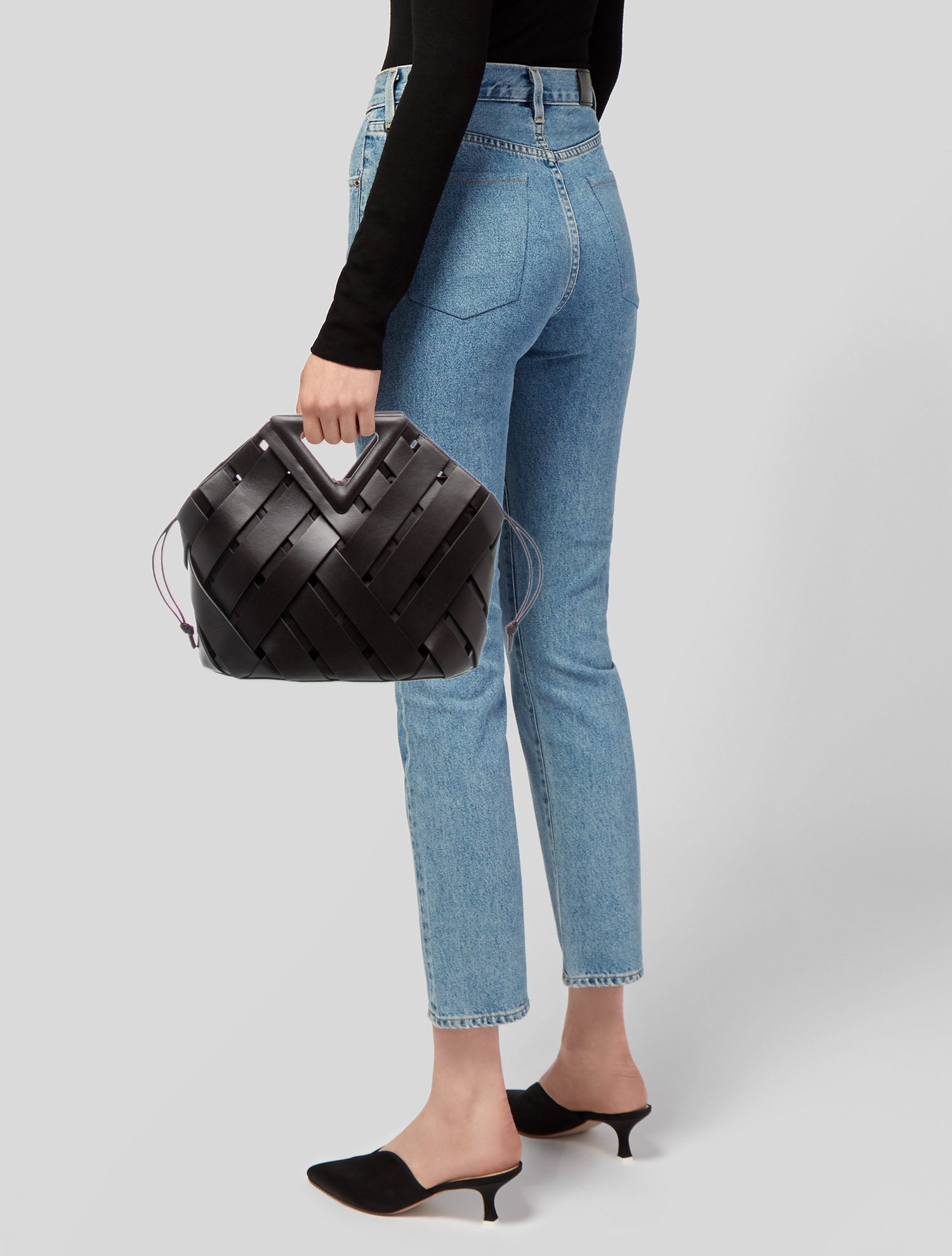 Bottega Veneta Leather Point Medium