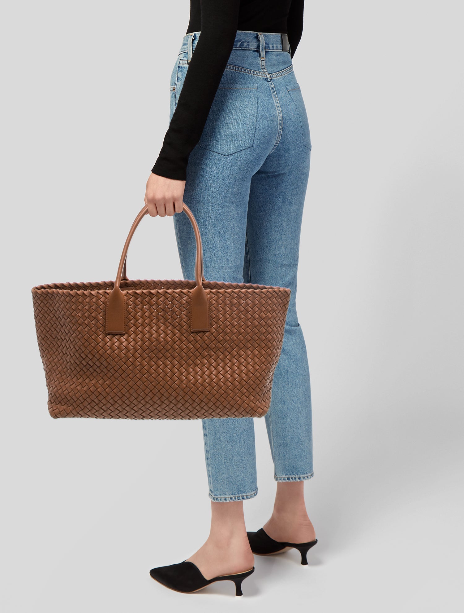 Bottega Veneta Intrecciato Cabat Large - Brown Totes, Handbags