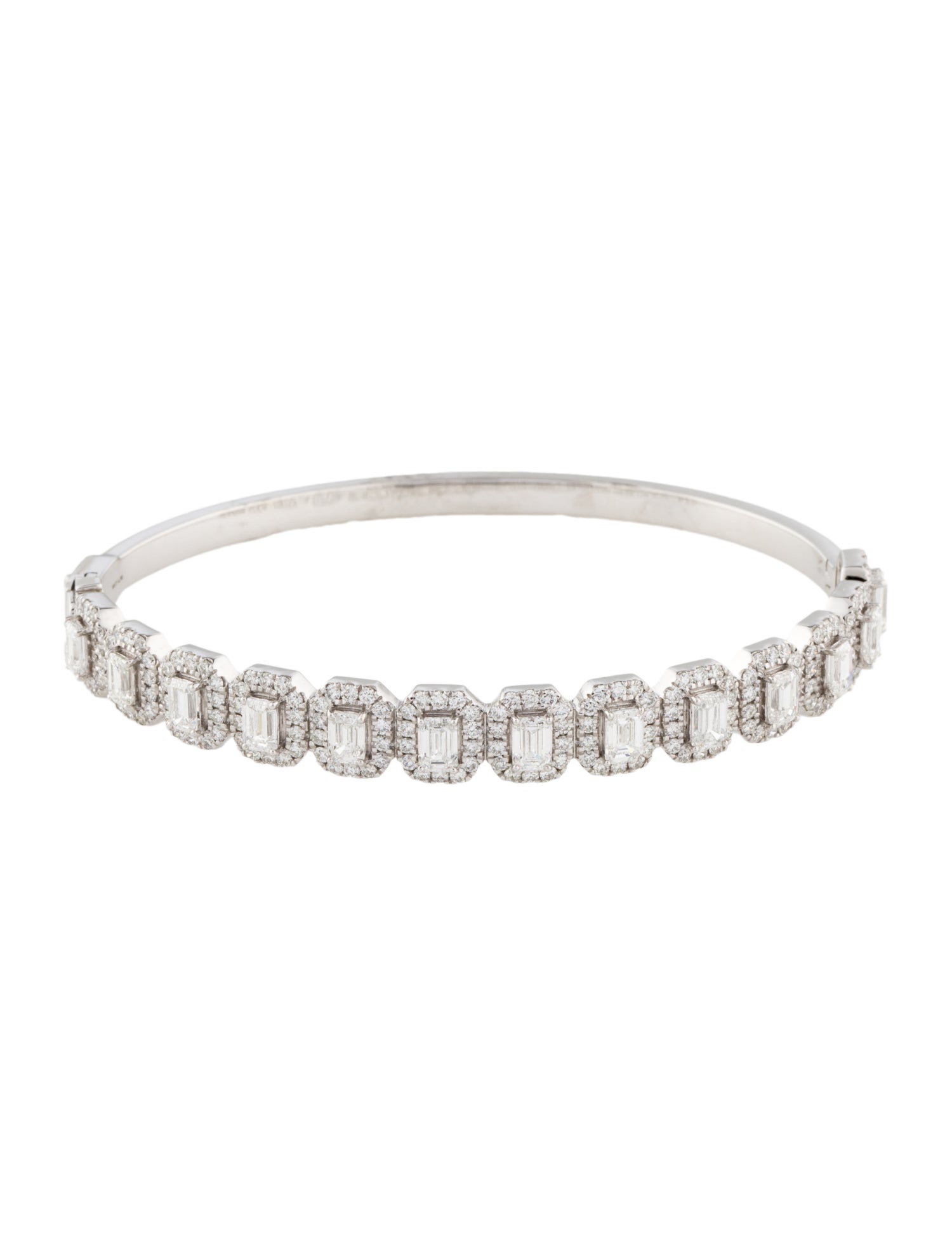 Bracelet 14K 4.76ctw Lab-Grown Diamond Hinged Oval Bangle