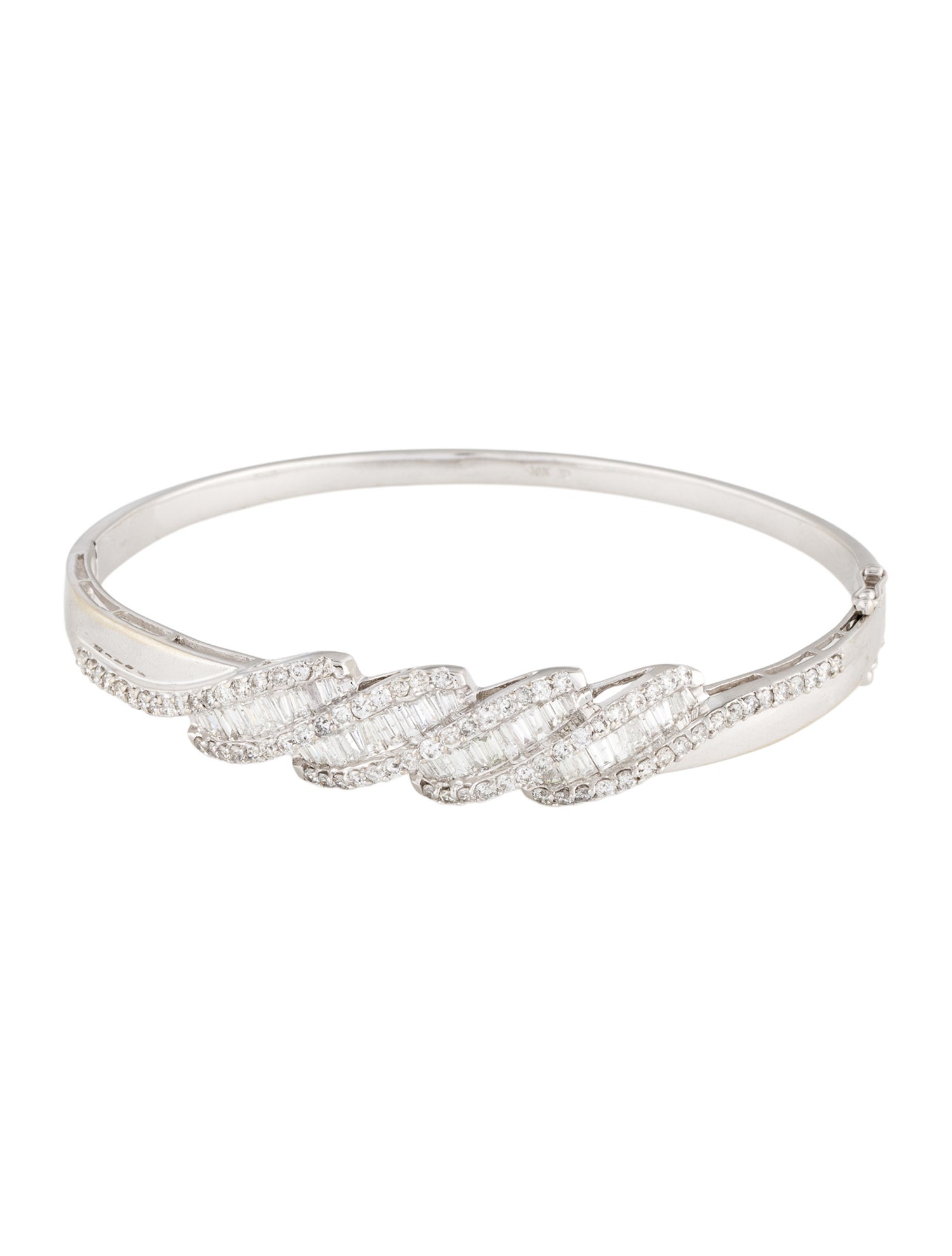Bracelet 14K 2.63ctw Diamond Bangle