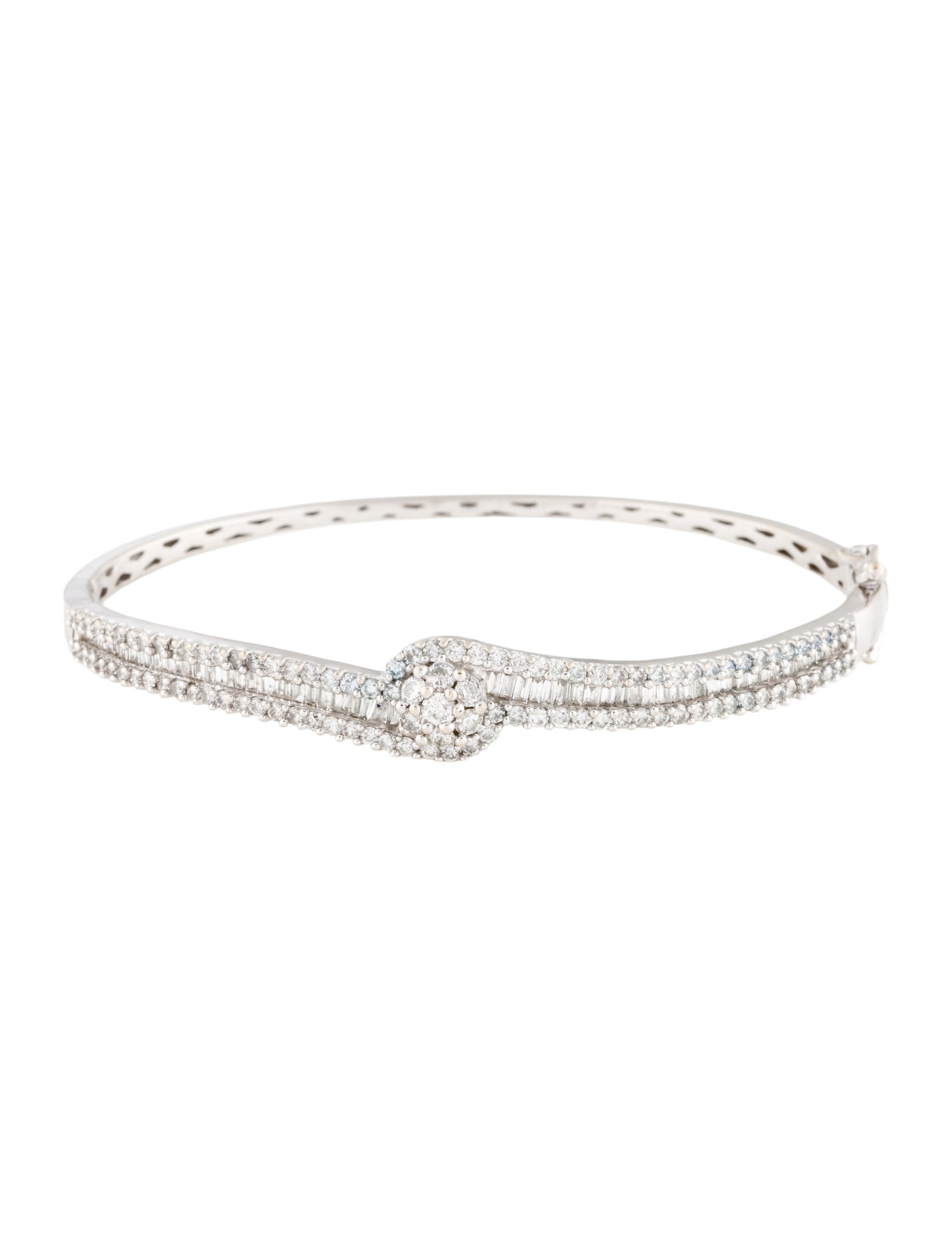 Bracelet 14K 2.35ctw Diamond Bangle Bracelet