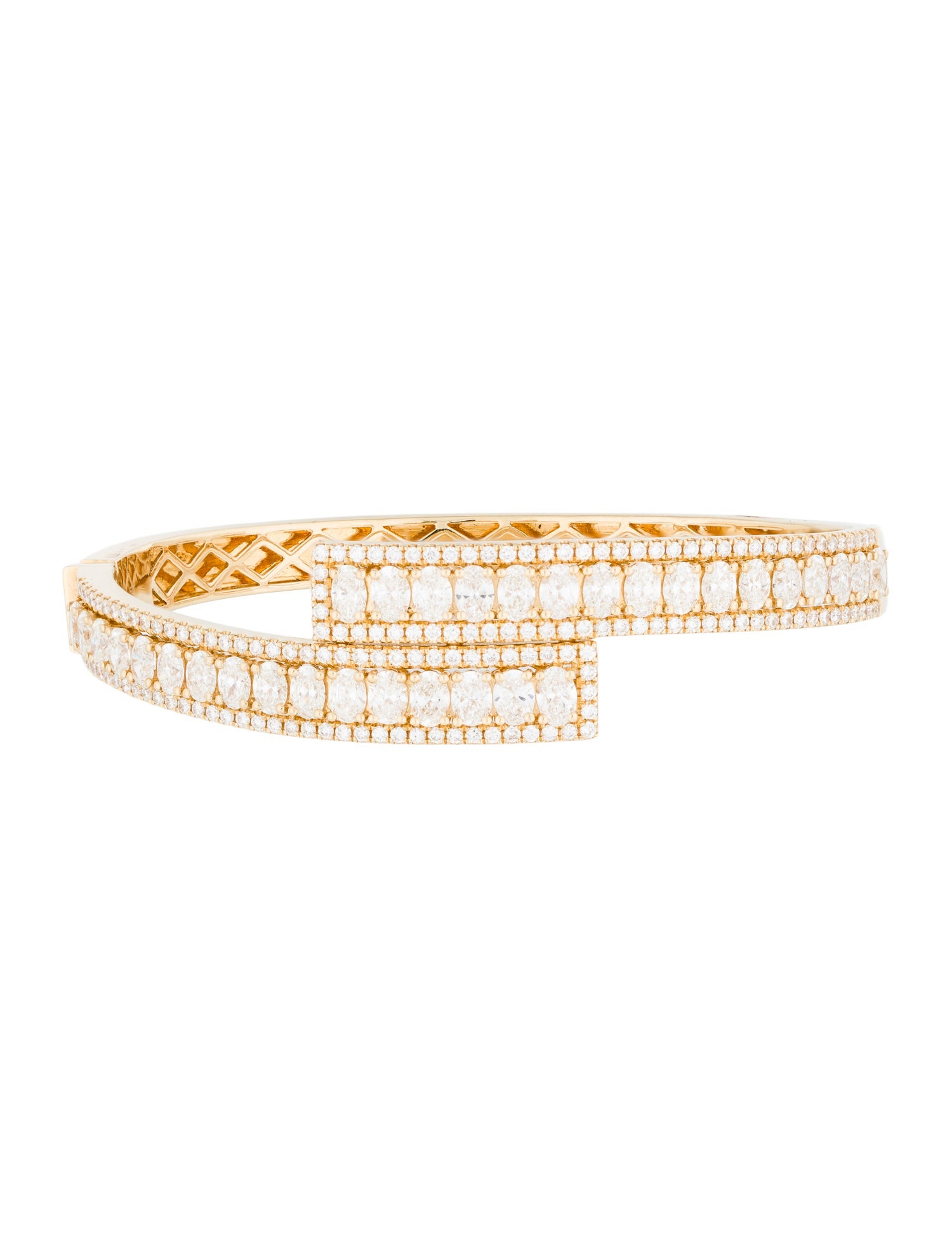 Bracelet 18K 6.10ctw Diamond Bangle Bracelet
