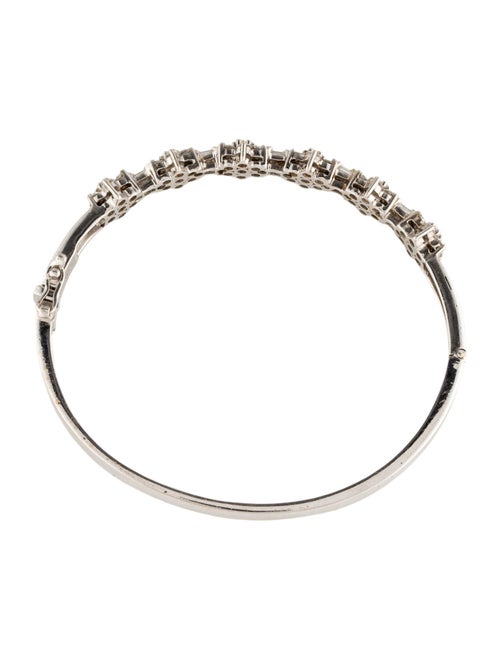 Bracelet 18K 1.61ctw Diamond Bangle Bracelet