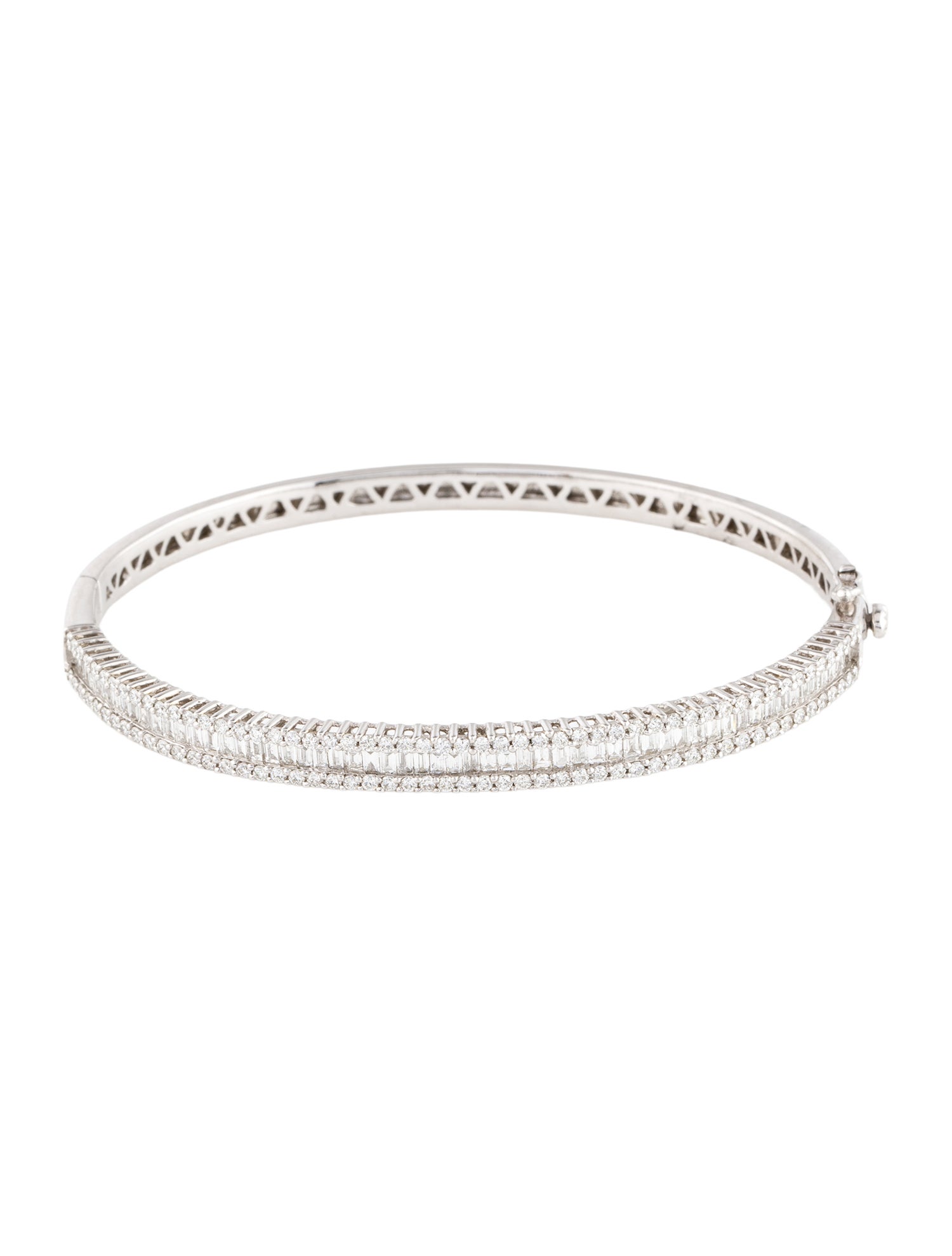 Bracelet 14K 2.03ctw Diamond Bangle Bracelet
