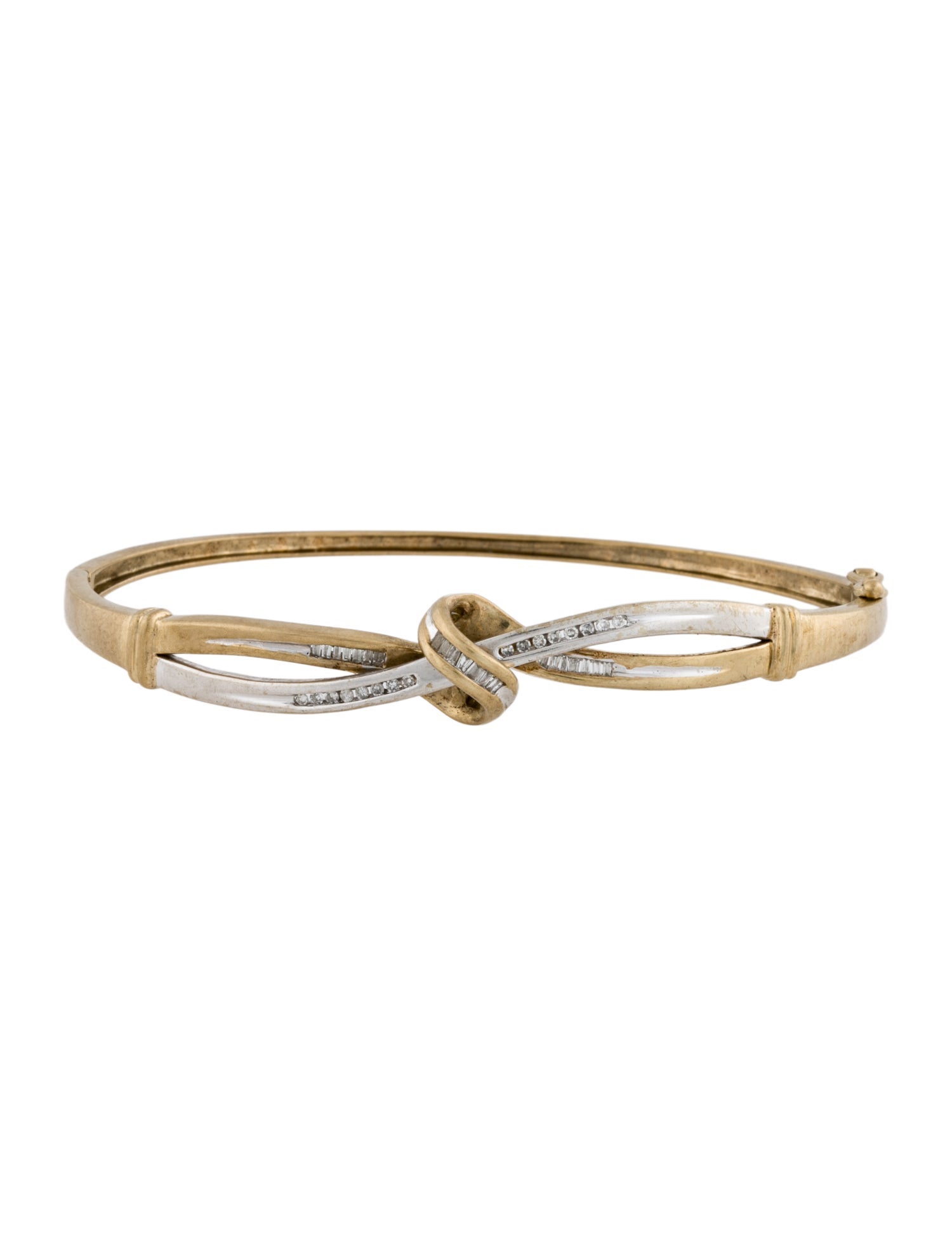 Bracelet 10K Diamond Knot Bangle