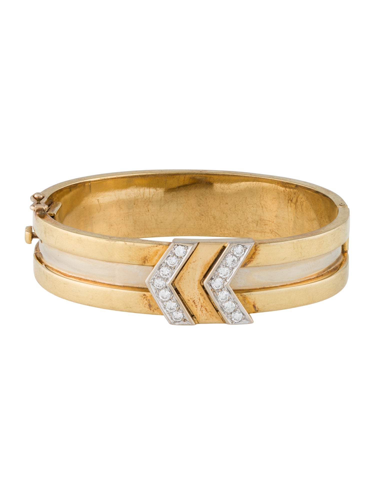 Bracelet 18K Diamond Chevron Hinged Bangle