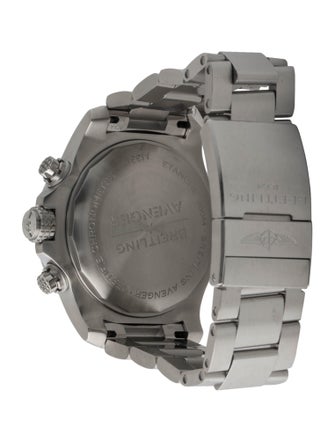 Breitling Avenger Chronograph Watch