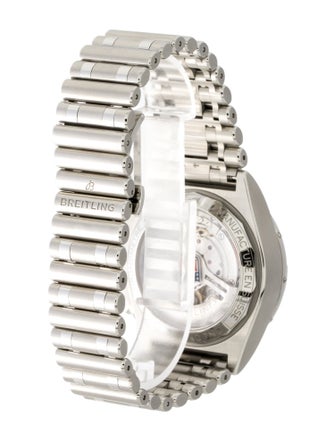 Breitling B01 42 NFL Seattle Seahawks Edition