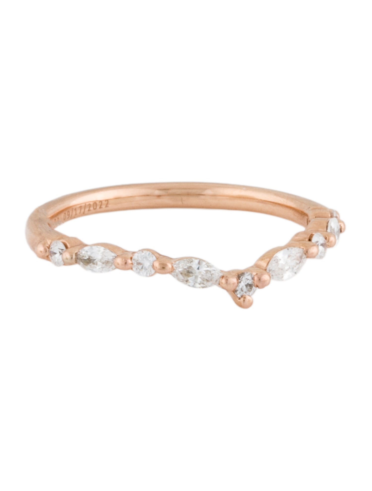 Brilliant Earth 14K Diamond Curved Versailles Ring