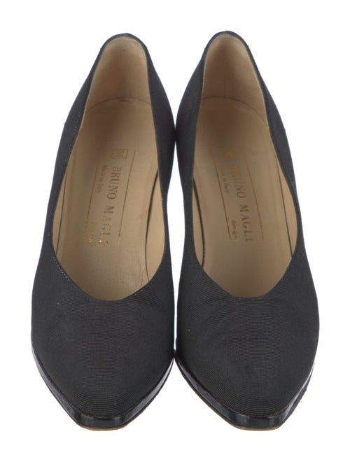 Bruno Magli Pumps