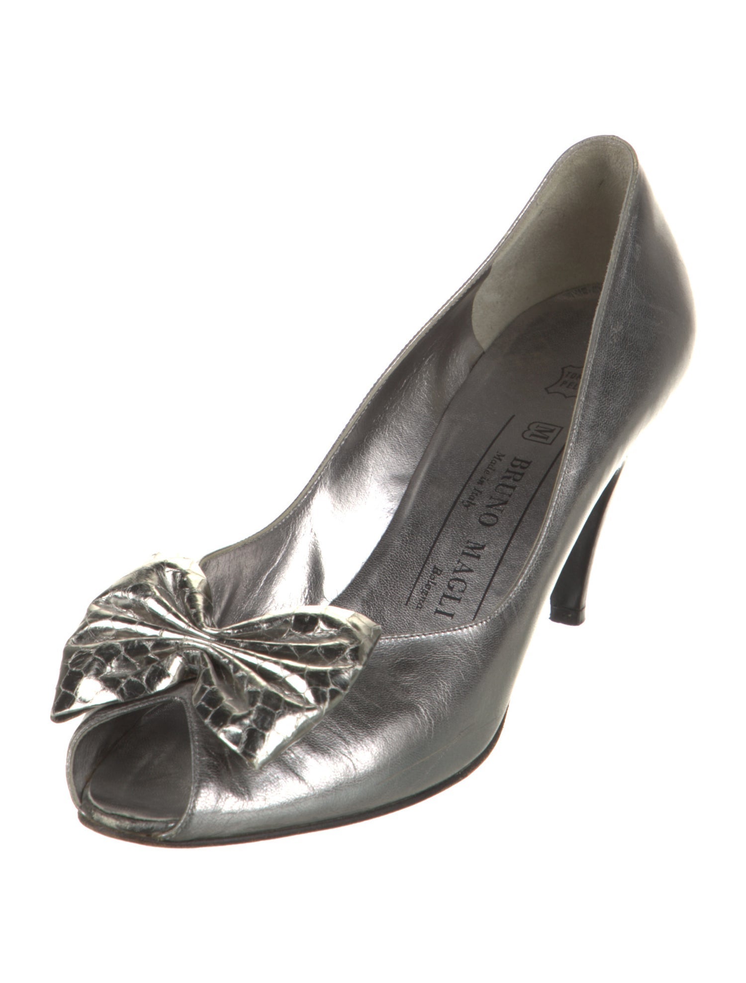 Bruno Magli Leather Bow Accents Pumps