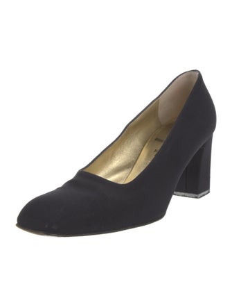 Bruno Magli Pumps