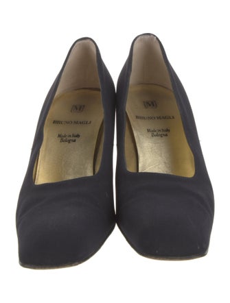Bruno Magli Pumps