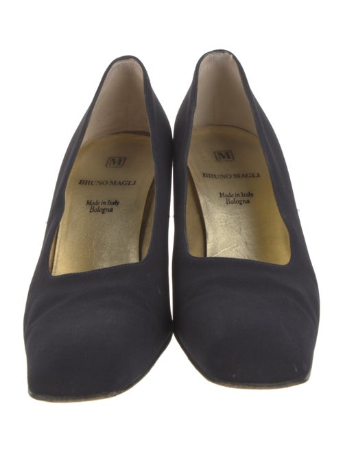 Bruno Magli Pumps